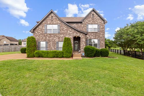 100 Privett Ct, Hendersonville, TN, 37075-6748 | Card Image