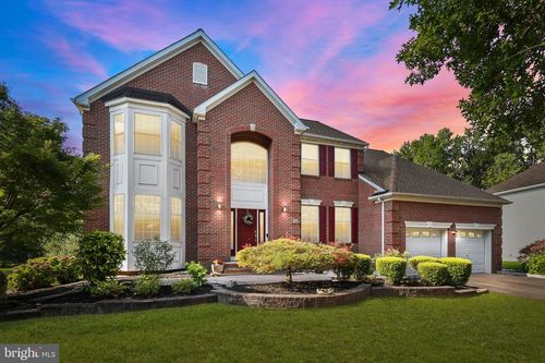16 Lockewood Ln, EAST WINDSOR, NJ, 08520-2826 | Card Image