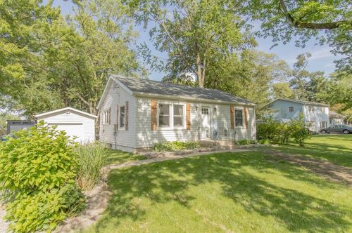 211 Woodland Dr, Lowell, IN, 46356 | Card Image