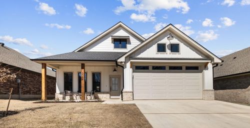 3067 Royal Garden Rd, Tyler, TX, 75701-5603 | Card Image
