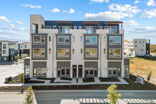 103-1843 W Burke Ln, Farmington, UT, 84025-2946 | Card Image