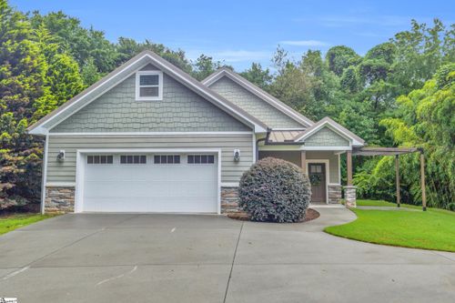 4724 State Park Rd, Travelers Rest, SC, 29690-9595 | Card Image