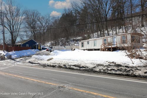 654 Broadway, Ulster Park, NY, 12487-5130 | Card Image