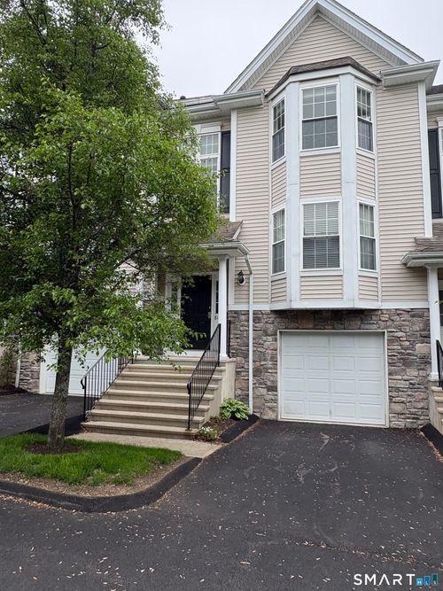 805-805 Sienna Dr, Danbury, CT, 06810-7149 | Card Image