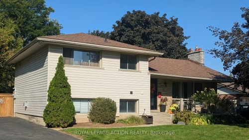 {{alt}} | Card Image