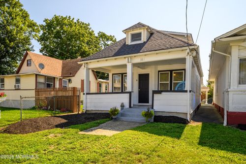 22 Brevent Ave, Leonardo, NJ, 07737-1528 | Card Image