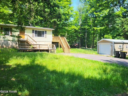 1 Chipmunk Ct, Hawley, PA, 18428-8287 | Card Image