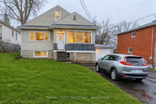 1348 Princess St, Kingston, ON, K7M3E2 | Card Image