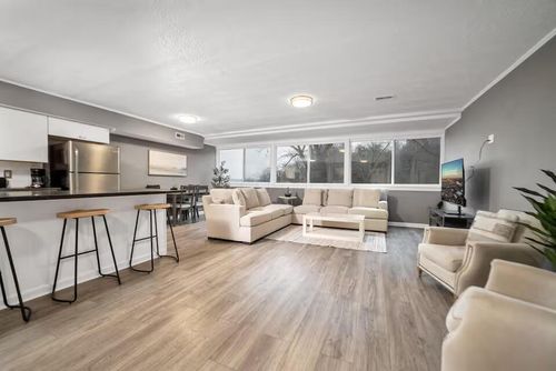 34-2500 Warsaw Avenue, Cincinnati, OH, 45204 | Card Image