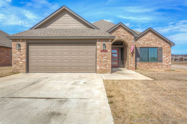 27623 109 Th St, House other with 3 bedrooms, 2 bathrooms and null parking in Coweta OK | Image 4