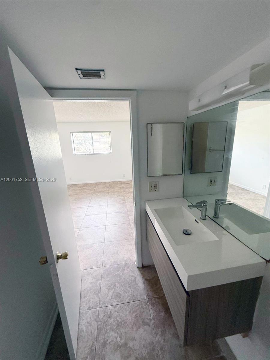 Residential in Lauderhill 4