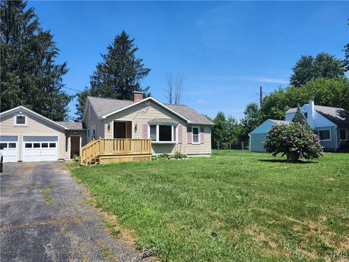 5875 Gillette Rd, Cicero, NY, 13039-9589 | Card Image