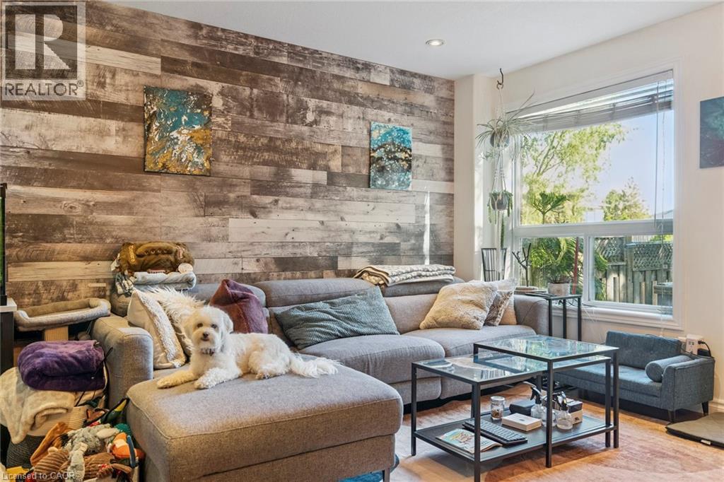 Residential in Stoney Creek 4