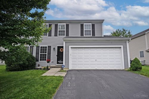 6067 Weber Oaks Dr, Loveland, OH, 45140-8532 | Card Image