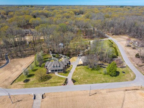 645 Hickory Lake Dr, Eads, TN, 38028-3066 | Card Image