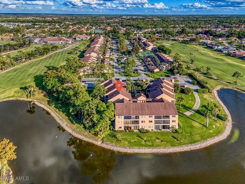 528-5250 Fox Hollow Dr, NAPLES, FL, 34104-4926 | Card Image