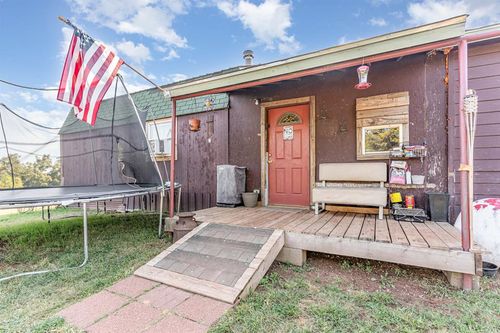 9521 S Pleasant Valley Rd, Coyle, OK, 73027-7003 | Card Image