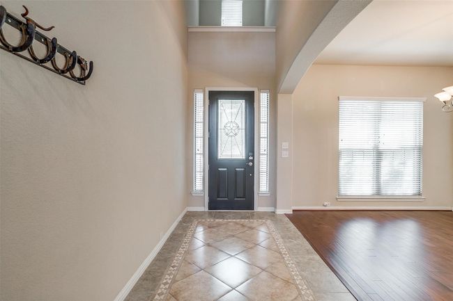 1213 Hackworth St, House other with 6 bedrooms, 5 bathrooms and null parking in Roanoke TX | Image 6