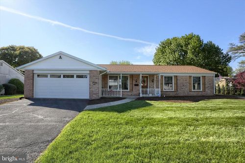 20 Sycamore Ln, PALMYRA, PA, 17078-2838 | Card Image