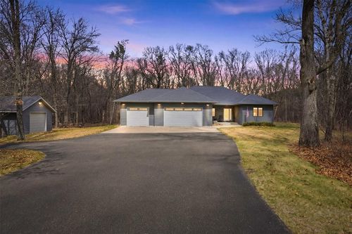 E3352 Aspen Rd, Eleva, WI, 54738-9461 | Card Image