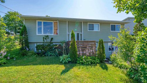246 Arklow Dr, Dartmouth, NS, B2W4R6 | Card Image