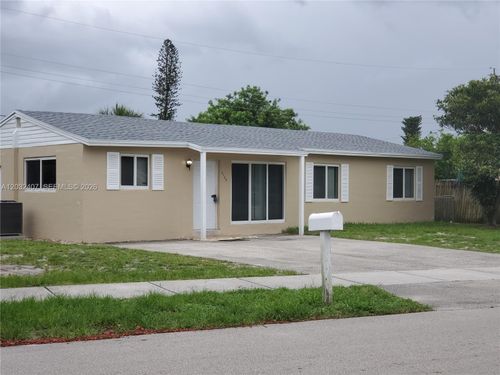2124 Sw 42nd Ter, Fort Lauderdale, FL, 33317-6314 | Card Image