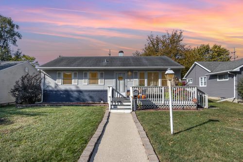 923 Plaza Dr, Joliet, IL, 60435-3840 | Card Image