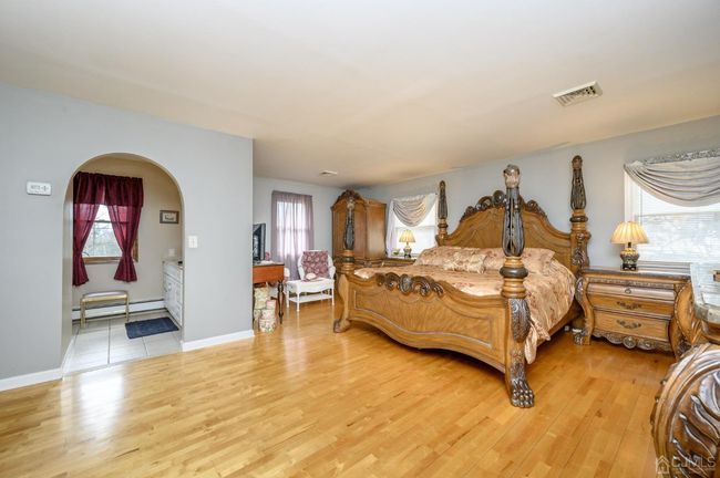 40 Readington Rd, House other with 3 bedrooms, 2 bathrooms and null parking in Whitehouse Station NJ | Image 22