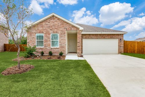 41 Glen Crossing Rd, Fort Worth, TX, 76134-4401 | Card Image