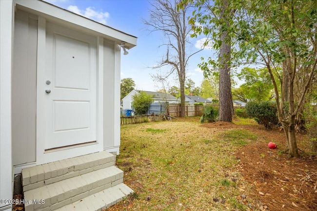 803 S 14 Th St, House other with 2 bedrooms, 1 bathrooms and null parking in Wilmington NC | Image 23