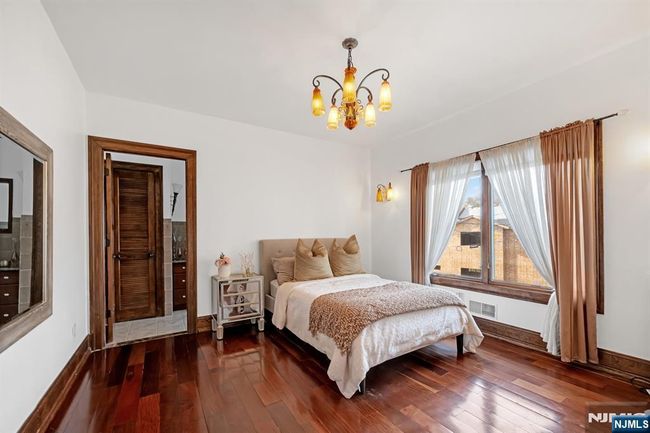 10 Fox Ter, House other with 6 bedrooms, 8 bathrooms and null parking in Cliffside Park NJ | Image 14