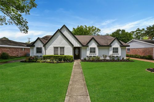 5946 Valkeith Dr, Houston, TX, 77096-3844 | Card Image