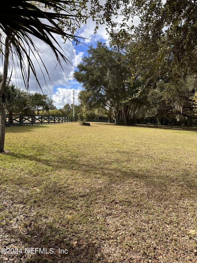 00-08 Se 265 Th Court Road, House other with 4 bedrooms, 3 bathrooms and null parking in Umatilla FL | Image 18