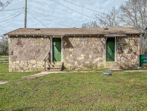 399 College Street, Yellville, AR, 72687 | Card Image