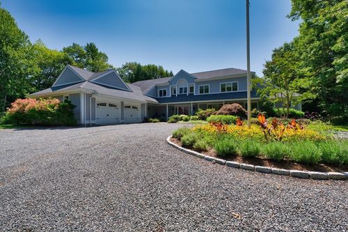 22 Hetty Green Dr, Dartmouth, MA, 02748 | Card Image