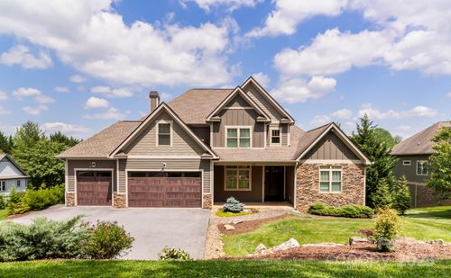 19 Carrolls Place Ct, Mills River, NC, 28759-2065 | Card Image