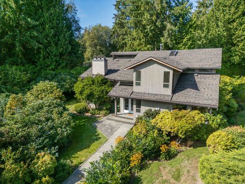 384 Mathers Ave, West Vancouver, BC, V7S1H3 | Card Image
