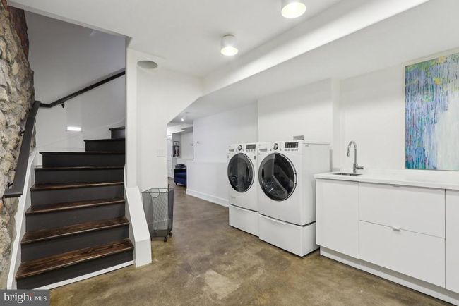 767 S 12 Th St, Townhouse with 5 bedrooms, 4 bathrooms and null parking in PHILADELPHIA PA | Image 28