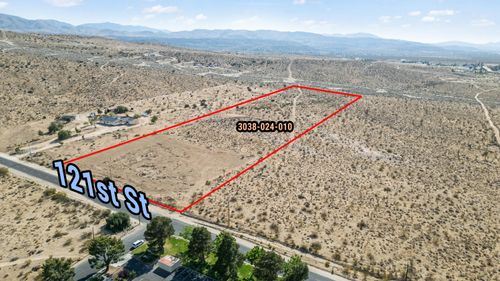 1 E 121 St Pav Vic Avenue W Street, Pearblossom, CA, 93553 | Card Image