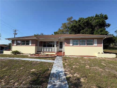 401 E Main St, Avon Park, FL, 33825-3217 | Card Image