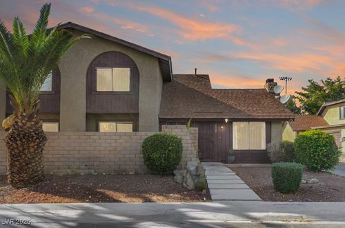 3165 Batavia Dr, Las Vegas, NV, 89102-7304 | Card Image