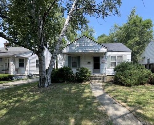 19331 Mccormick St, Detroit, MI, 48224-1143 | Card Image