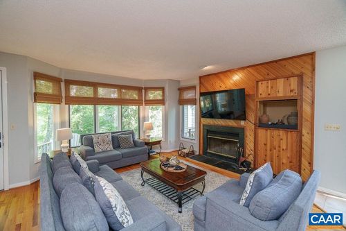 17 Trillium Close, ROSELAND, VA, 22967-8259 | Card Image