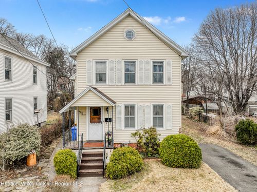 247 W Chestnut St, Kingston, NY, 12401-6531 | Card Image