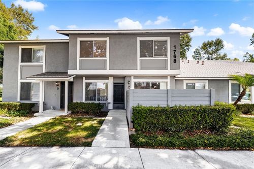 c-1768 N Oak Knoll Dr, Anaheim, CA, 92807 | Card Image