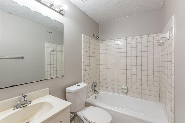 1105 Buckhurst Dr, House other with 3 bedrooms, 2 bathrooms and null parking in College Park GA | Image 25