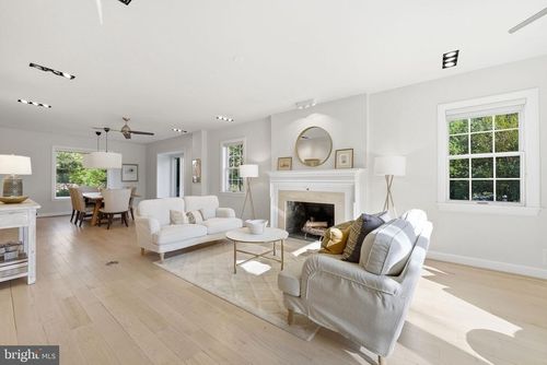 5801 Potomac Ave Nw, WASHINGTON, DC, 20016-2517 | Card Image