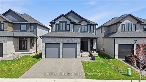 2149 Tokala Trail, London, ON, N6G0Z7 | Card Image