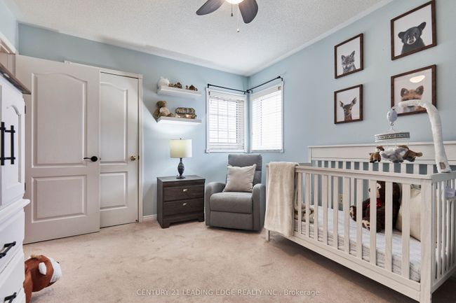 31 Aster Cres, House other with 3 bedrooms, 4 bathrooms and 2 parking in Whitby ON | Image 23