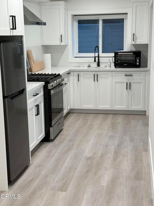 a-365 Melrose Dr, Oxnard, CA, 93035-4434 | Card Image